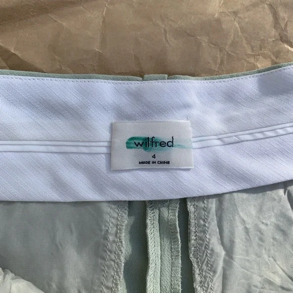 Aritzia Wilfred Limerick Pleated Shorts, Sz 4, Excellent Condition, LNWOT - Picture 6 of 16